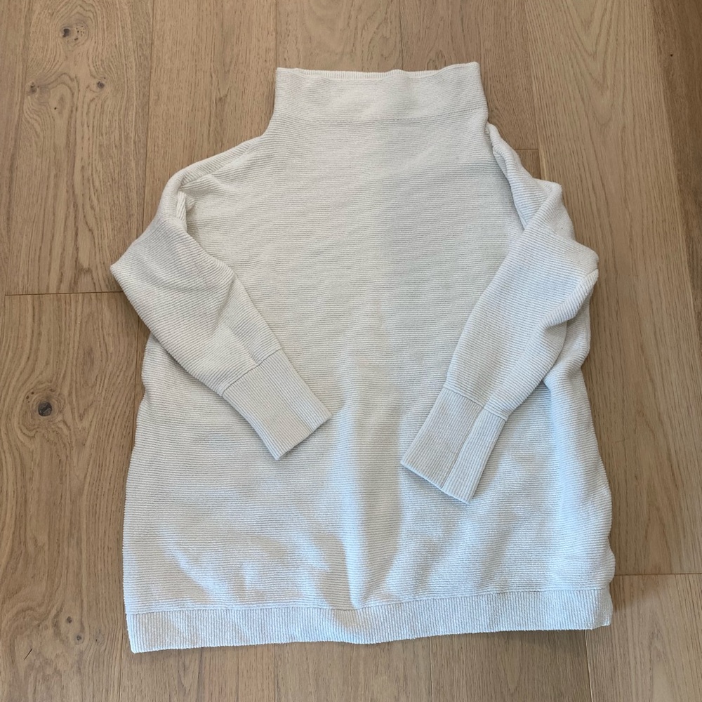 FREE PEOPLE OTTOMAN SWEATER